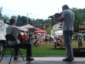Market Music / Callicoon Farmer's Market, Callicoon