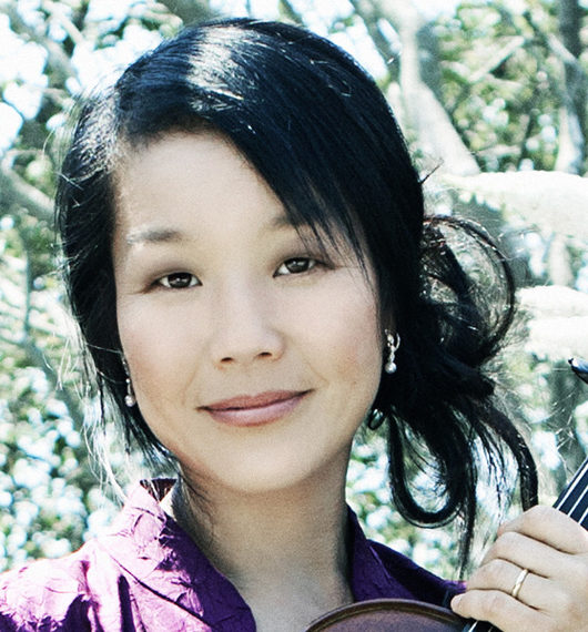 Mari Sato, violin